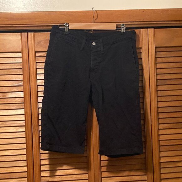 Levi's Other - LEVIS SHORTS BLACK SIZE 33
